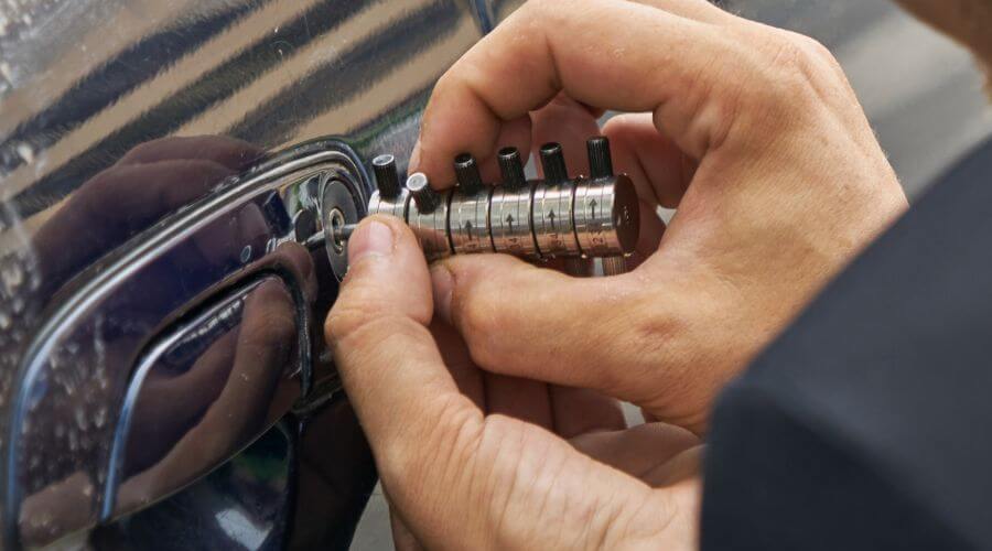 Local Siding Services in Middleport, PA